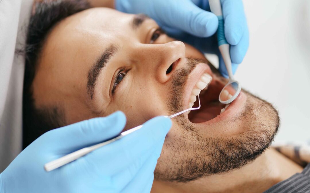 odontologists in tenerife - using tools