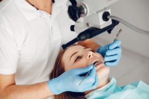 clinicas dentales tenerife-chica