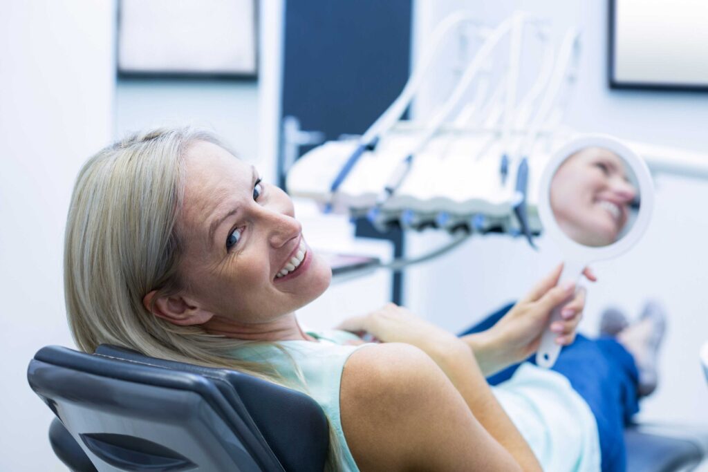 implantologia dental en tenerife - sonrisa